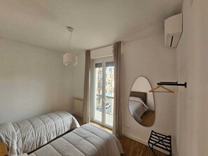 2 chambres, fer et planche Ă repasser, Wi-Fi, draps fournis