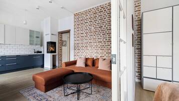 Televisor i llar de foc