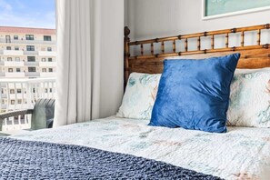 2 slaapkamers, een strijkplank/strijkijzer, gratis wifi