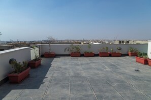شرفة/رواق