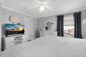 5 bedrooms, iron/ironing board, WiFi, bed sheets