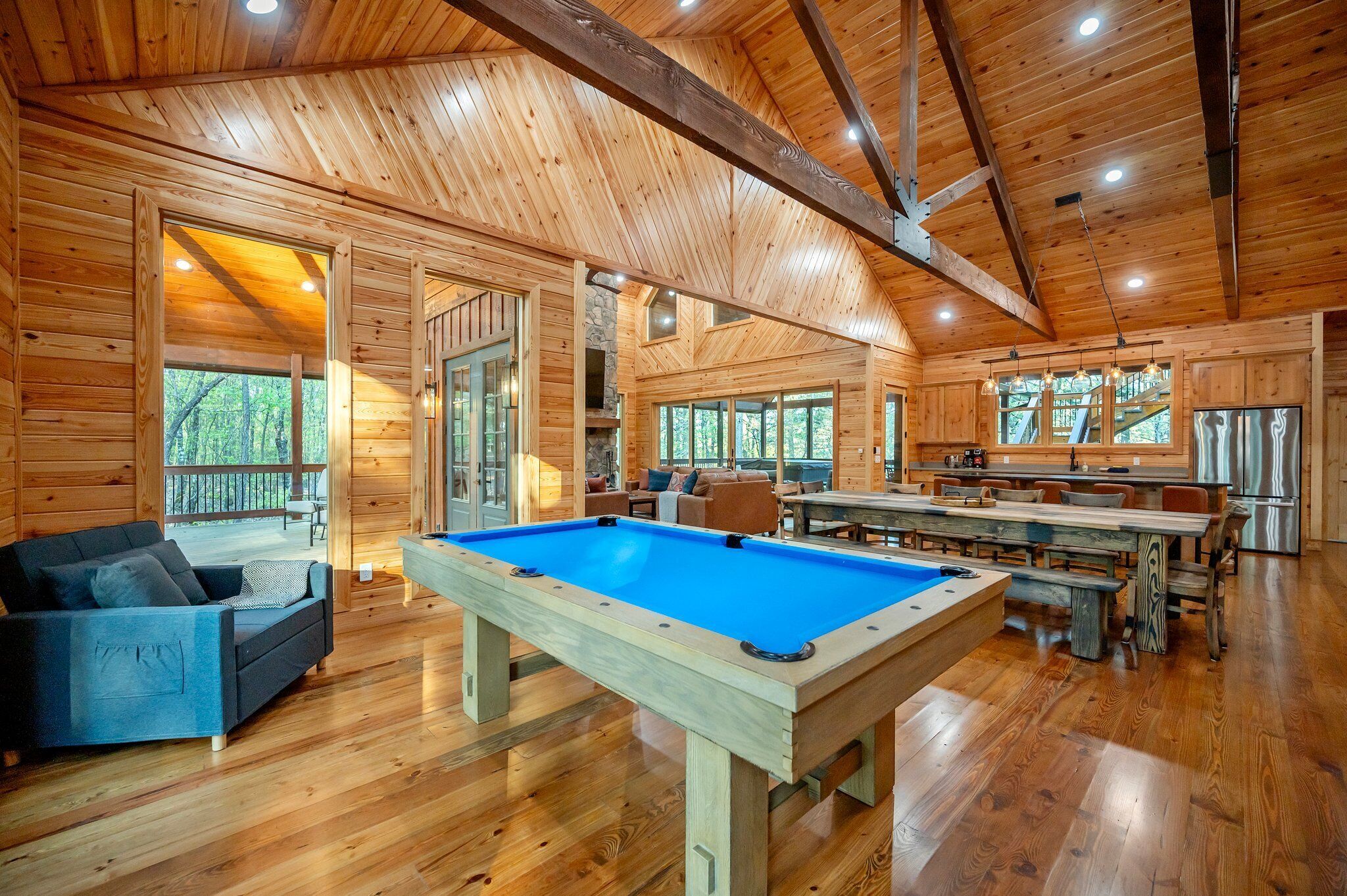 A Stones Throw|4bd4.5bth|slp14|pool Table|hot Tub|views - Broken Bow, OK