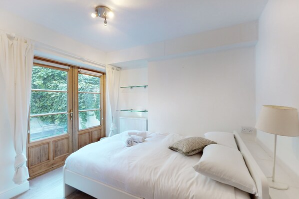 2 Schlafzimmer, Bügeleisen/Bügelbrett, kostenloses WLAN, Bettwäsche