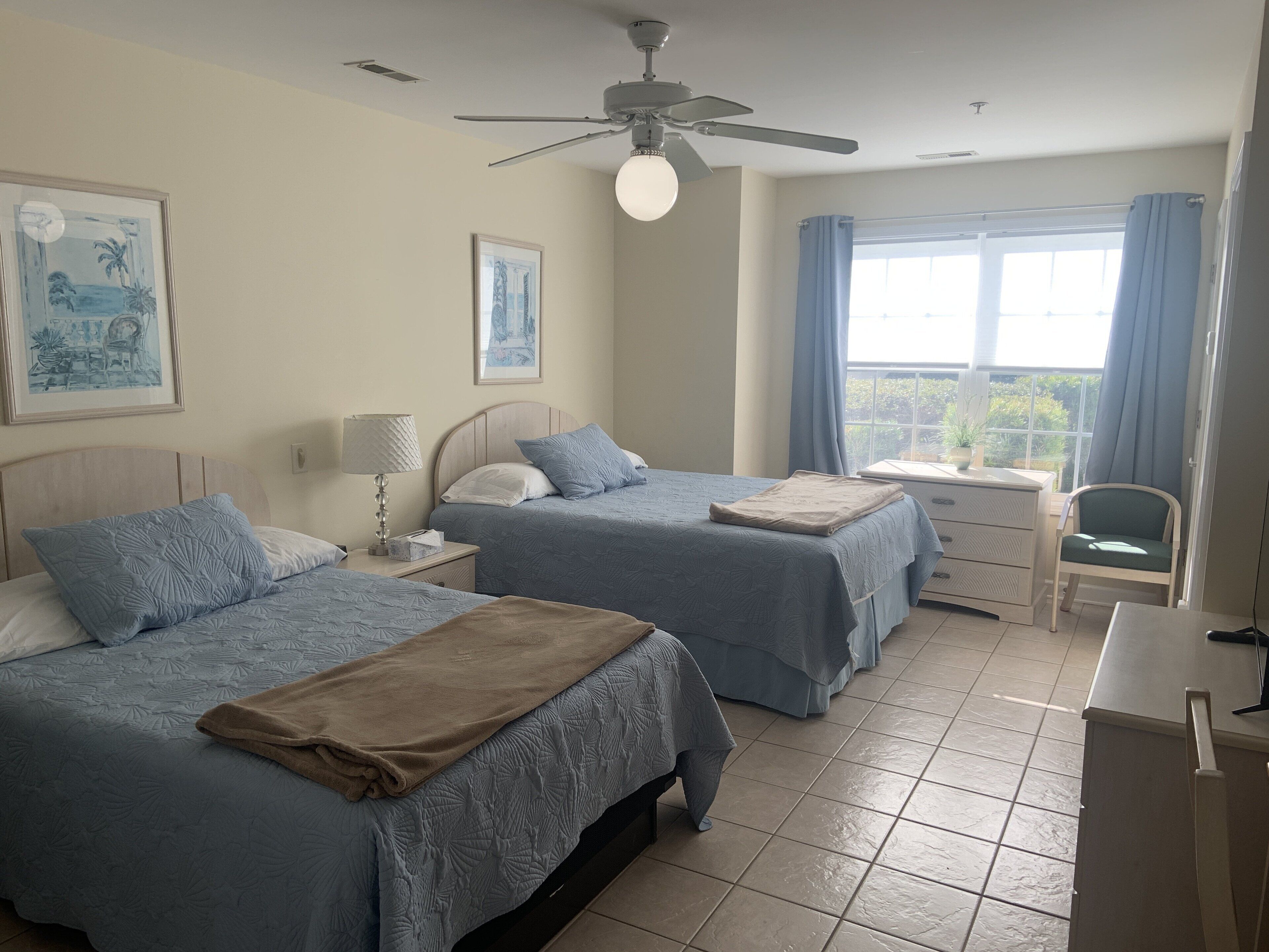 2 bedrooms, desk, laptop workspace, iron/ironing board