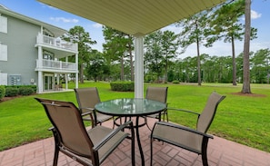 Outdoor dining - Relax, Beach, Golf, Shop, Repeat 2 Bedroom Resort (Calabash)