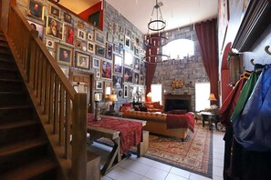 Interior - Waterfront Wizarding Near Universal's Harry Potter (Kissimmee)