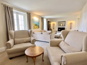 Fernseher, Stereoanlage