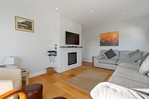 TV connectée, lecteur de DVD, chaîne hi-fi