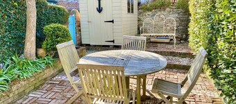 Camel Cottage - Padstow Town  - Character home accepts pets