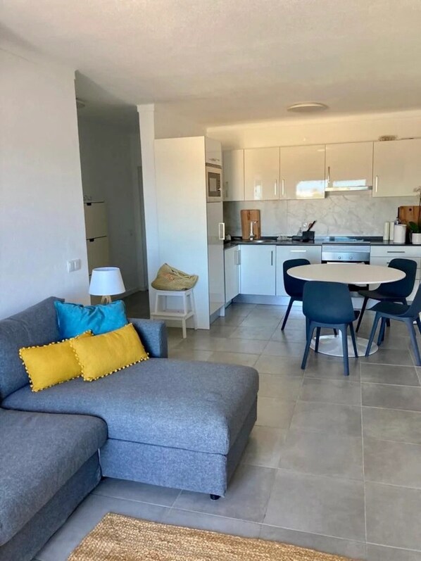 Apartment | Living area - Cozy Carvoeiro Apartment With Sea Views (Lagoa)