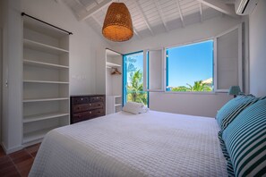 Deluxe House, 4 Bedrooms, Private Pool, Beachside | 4 bedrooms, individually decorated, individually furnished - Bz93 Cond pé na areia piscina privativa (Buzios)