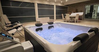 Artemide Resort, villa al mare con vasca idromassaggio