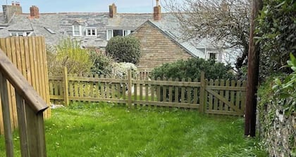 Flat in Port Isaac - seaview & parking