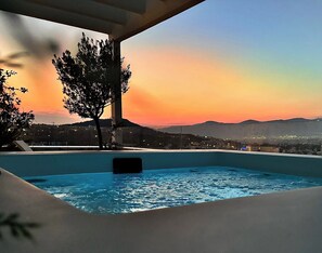 Baignoire à remous extérieure