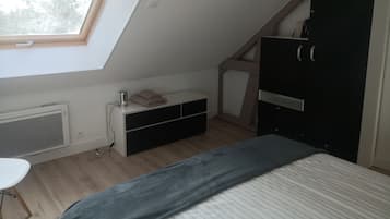 1 bedroom, WiFi, bed sheets