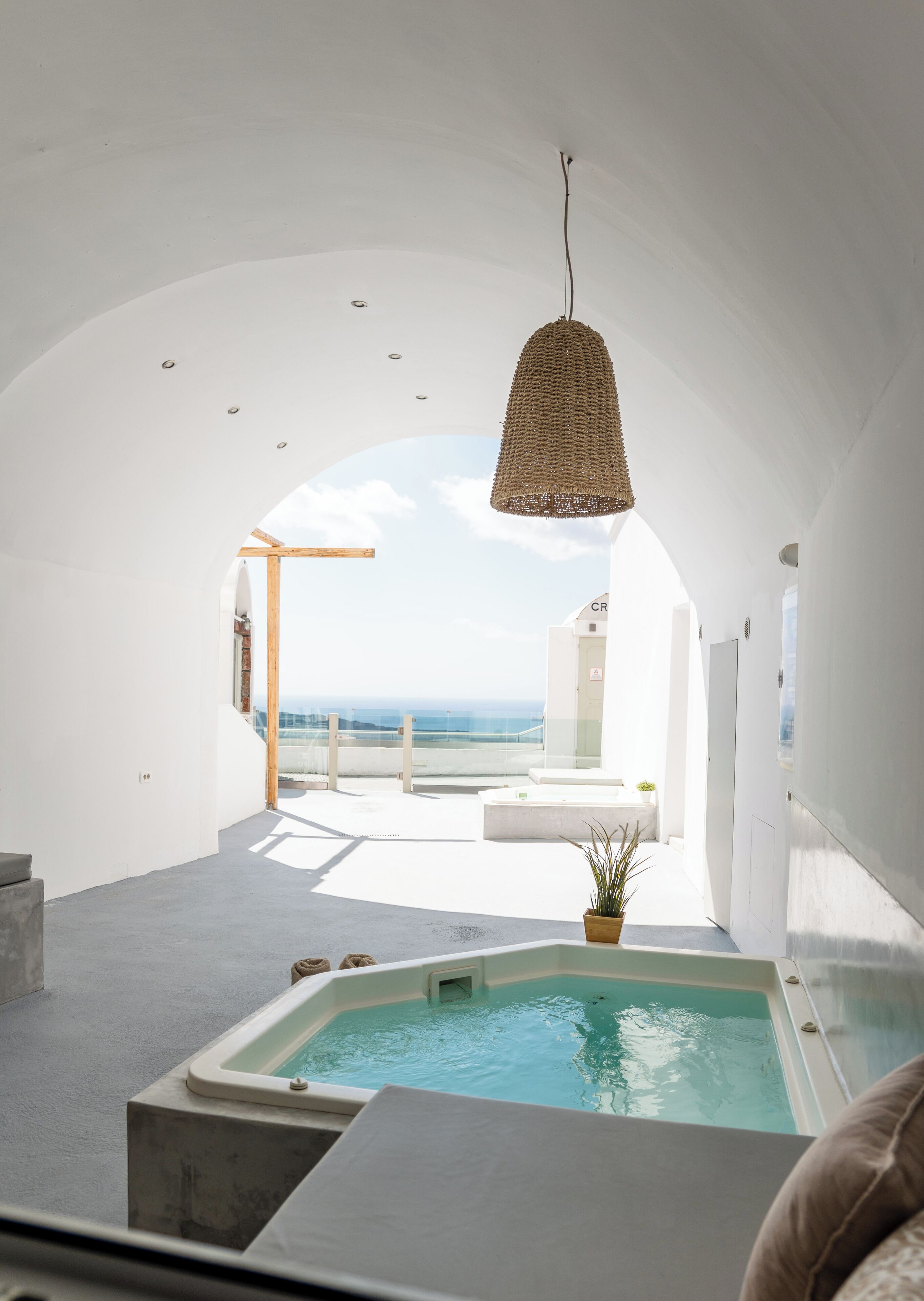 Familien-Suite, Whirlpool, Meerblick | 1 Schlafzimmer, Zimmersafe, Bügeleisen/Bügelbrett, kostenloses WLAN