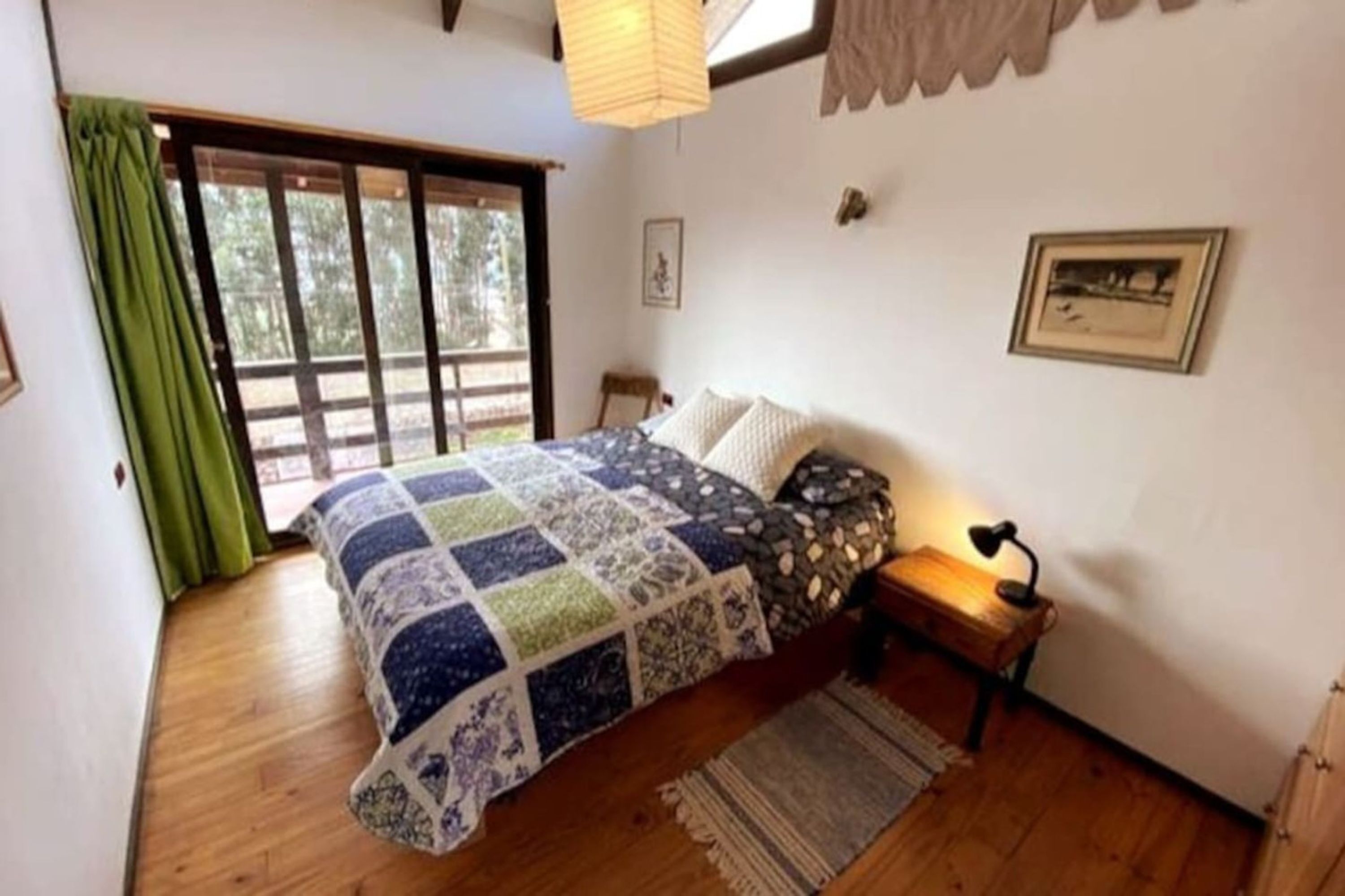 House | 4 bilik tidur 