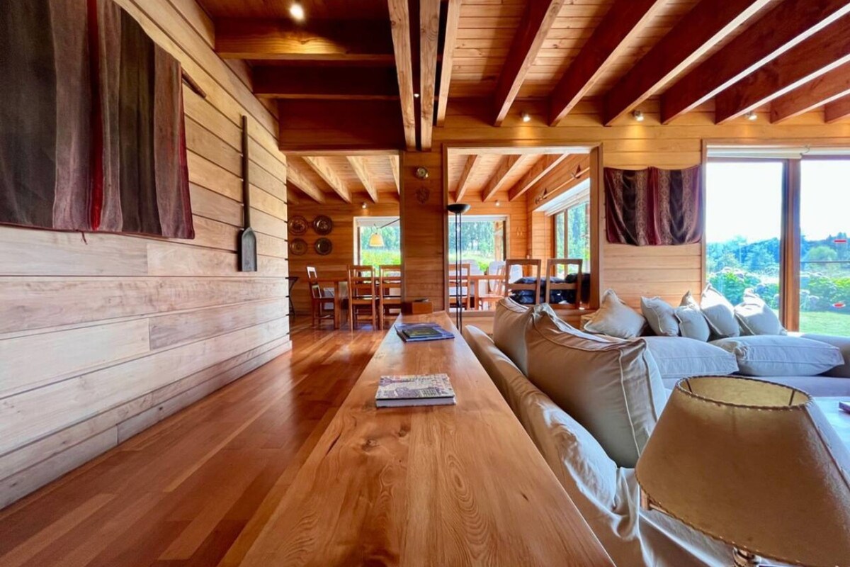 5 bedrooms