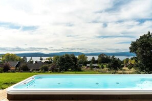 Room - Luxury Altamira House BBQ Jacuzzi Pool Wifi (Villarrica)