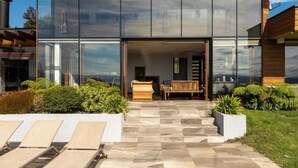 House, Accessible - Luxury Altamira House BBQ Jacuzzi Pool Wifi (Villarrica)