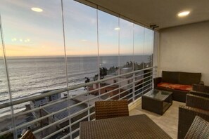 Apartment | 2 bedrooms - Luminous Bellavista Sector 5 Laundry Parking Wifi (Vina del Mar)