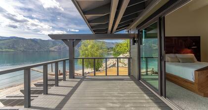 Waterfont Luxury- Yacinde B3