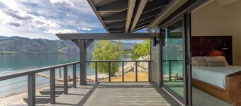 Waterfont Luxury- Yacinde B4