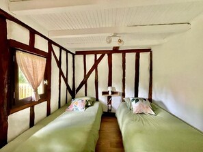 2 Schlafzimmer, Bügeleisen/Bügelbrett, WLAN, Bettwäsche