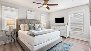 Casa, várias camas, varanda, vista para o jardim (Beach Please) | 4 quartos, individualmente decorados, individualmente mobiliados