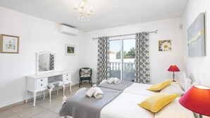 House - Comfortable Villa in Carvoeiro, Algarve (Lagoa)