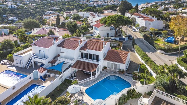 House | Exterior - Comfortable Villa in Carvoeiro, Algarve (Lagoa)
