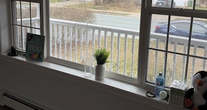 Comfy Stay Private Bedroom Near Albro lake & Mic Mac Mall