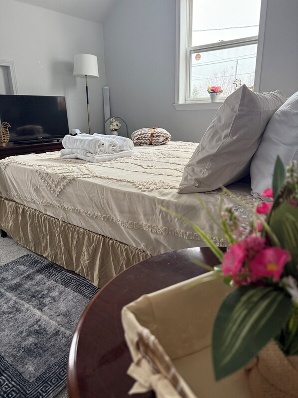 1 chambre, fer et planche à repasser, Wi-Fi gratuit