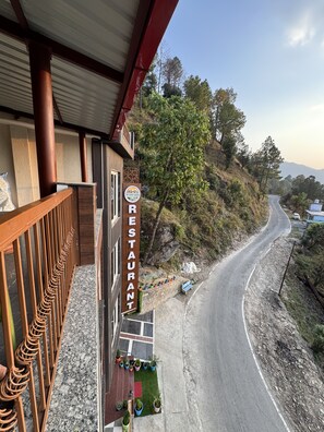 Exterior - HILLCREST VALLEY Ranikhet (Bhikyasain)