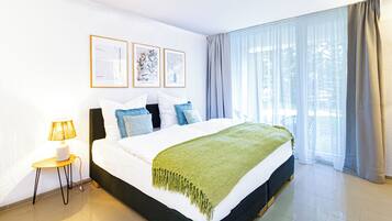 1 bedroom, free WiFi, bed sheets