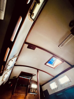 Interior - Welcome to Your floating home-away-from-home: Calm, Cozy, and Unforgettable (Miami)