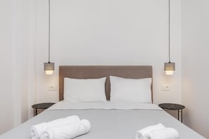 1 chambre, fer et planche à repasser, Wi-Fi gratuit, draps fournis