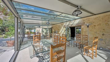 Restauration extérieure