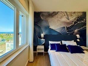 Double or Twin Room, Partial Sea View | Water view - YourHome - Il Pino Rooms & Apartment (Meta)