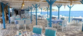 Karaburun Can Otel