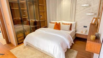 Condo Deluxe | 1 chambre, literie de qualité, lit avec matelas à plateau-coussin