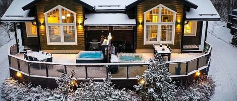 Bain à remous extérieur