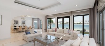 Exclusive Palm Villa - Mint Stay