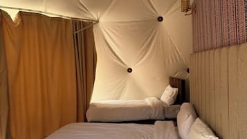 Room, 1 Bedroom, Accessible, Smoking | 1 bedroom