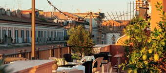 รูบี้ จูเลีย โรงแรม โรม