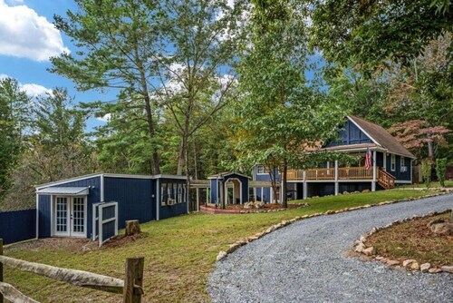 Blue Bear 4Bed Room Cabin