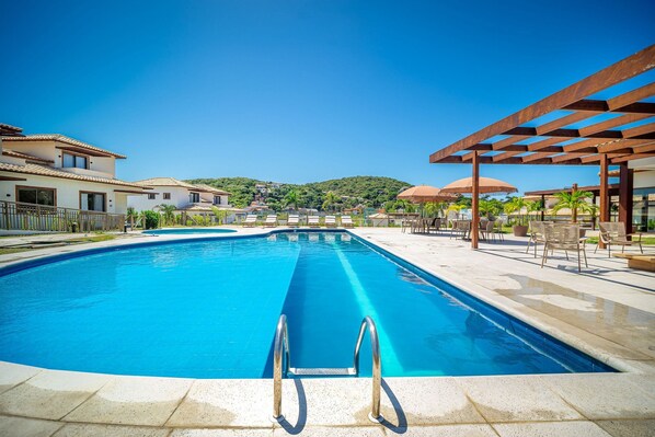 Deluxe House, 4 Bedrooms, Air conditioning | Pool