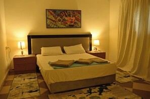 2 bedrooms, WiFi, bed sheets - Charming 2-Bedroom Home – Your Perfect Getaway Awaits! (elharam)