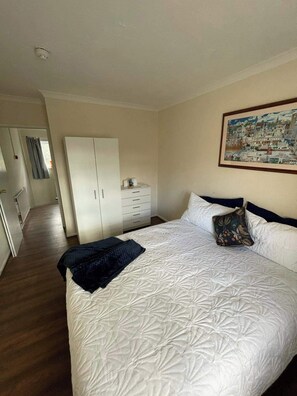 Ferienhaus | 3 Schlafzimmer, Bügeleisen/Bügelbrett, kostenloses WLAN, Bettwäsche