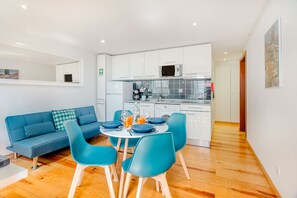 Living area - Charming Flat in Alfama (Lisbon)